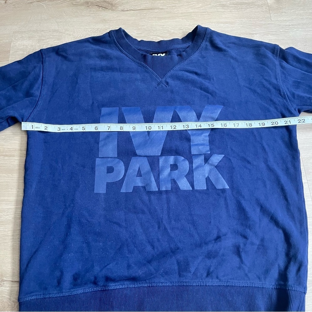 Ivy Park navy Blue logo crew neck sweatshirt SZ M - Picture 3 of 8